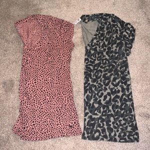 Set of 2 Vs Pink t shirts. Relaxed fit to slightly oversized.